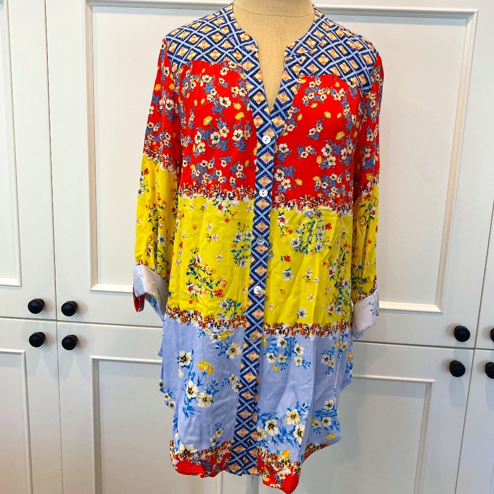 Women's Figueroa & Flower Petite Size XL Floral Blouse